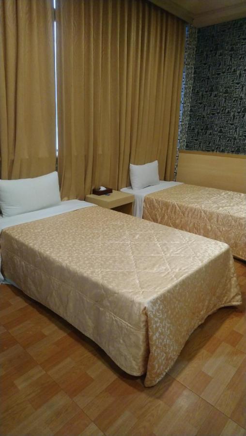 亞芝商務旅館yazhi Hotel Bade Exterior photo